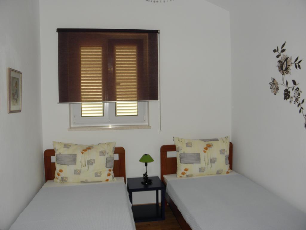 Villa Brekalo Trogir Exteriör bild